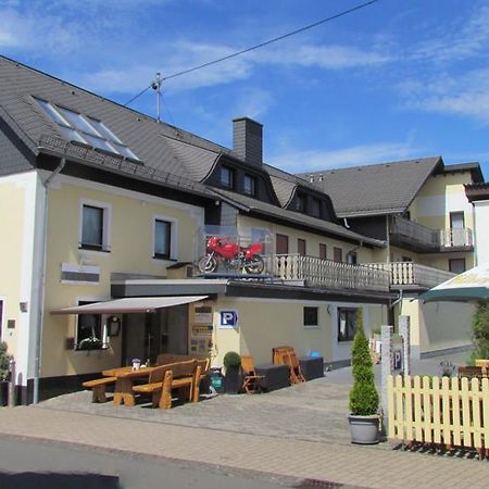 Hotel & Restaurant Hullen Barweiler Exterior photo